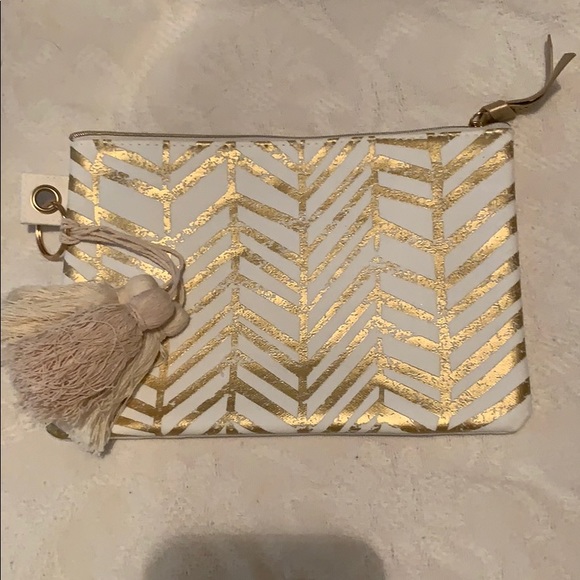 Altered State Grab n’Go Clutch or makeup bag. NWOT - Picture 2 of 4